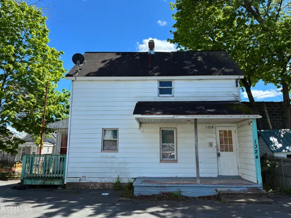 $74,900 | 1324 8th Avenue, Schenectady, NY 12303