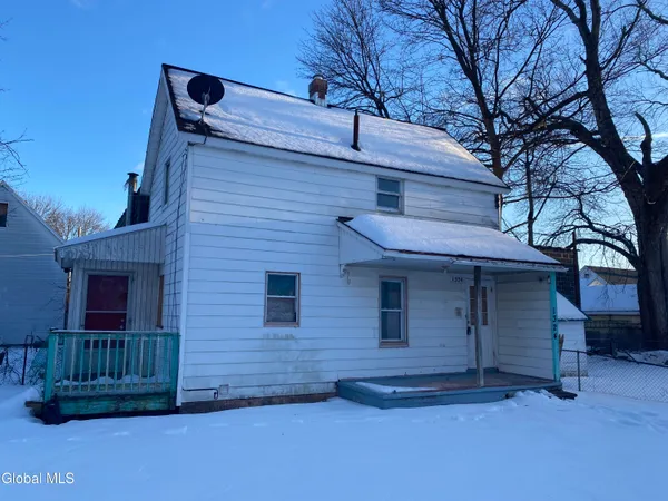 $79,900 | 1324 8th Avenue, Schenectady, NY 12303
