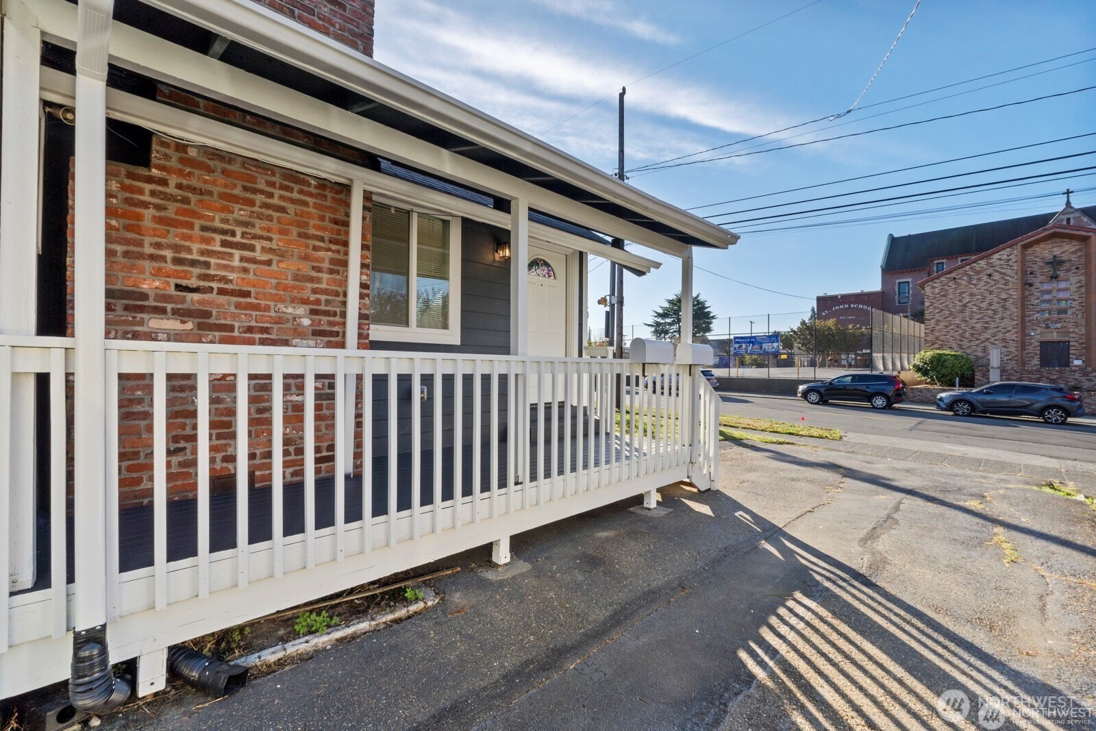 120 North 80th Street Seattle, WA 98103 - Photo 28 of 39 a view of a house with a porch