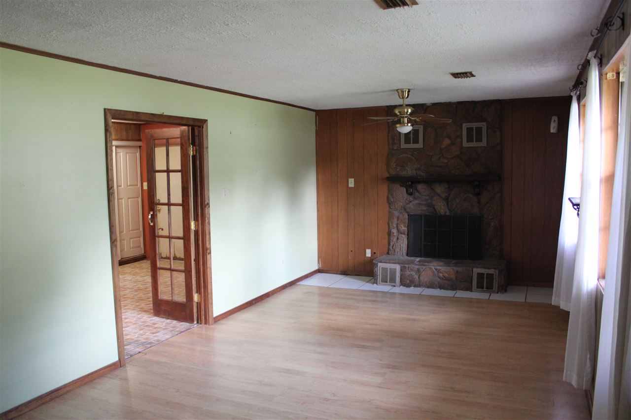 456 Nichols Avenue Fairhope, AL 36532 - Photo 2 of 10