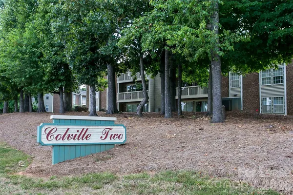$1,295 | 1610 Arlyn Circle, Unit D, Charlotte, NC 28213