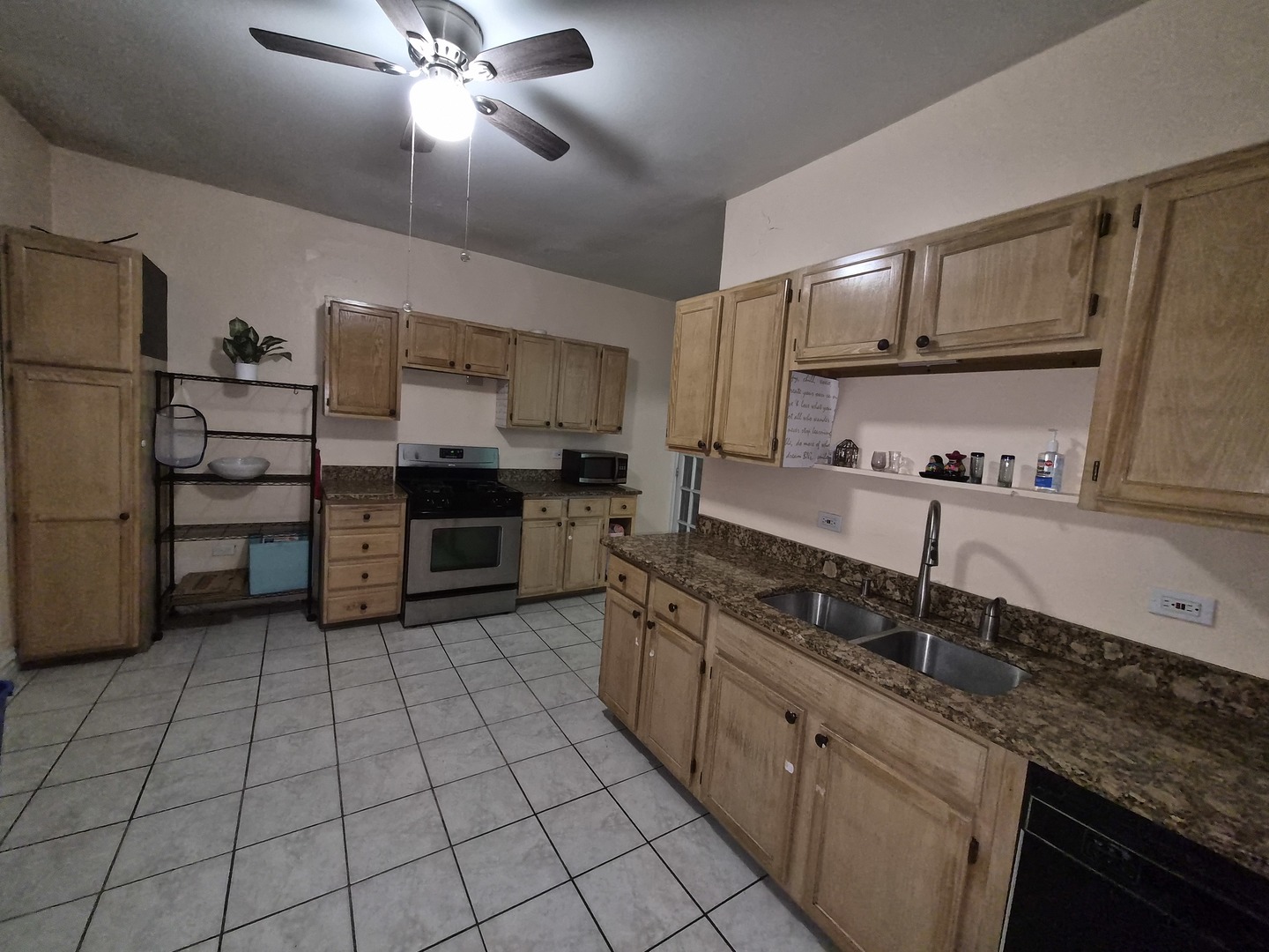 6437 33rd Street Berwyn, IL 60402 - Photo 7 of 19
