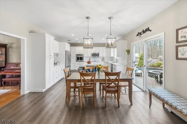 $925,000 | 4 New Star Ridge Road, Sparta, NJ 07871