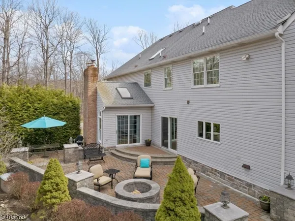 $925,000 | 4 New Star Ridge Road, Sparta, NJ 07871