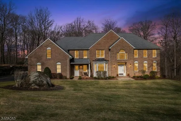 $925,000 | 4 New Star Ridge Road, Sparta, NJ 07871