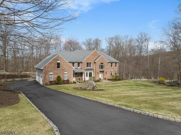 $925,000 | 4 New Star Ridge Road, Sparta, NJ 07871