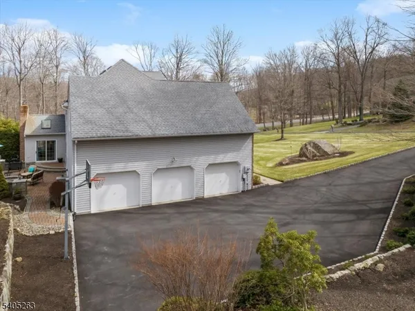 $925,000 | 4 New Star Ridge Road, Sparta, NJ 07871