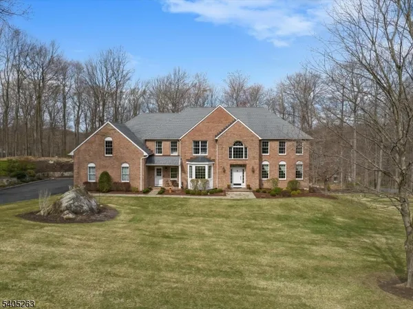 $925,000 | 4 New Star Ridge Road, Sparta, NJ 07871