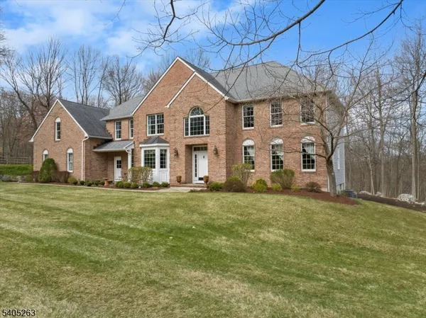 $925,000 | 4 New Star Ridge Road, Sparta, NJ 07871