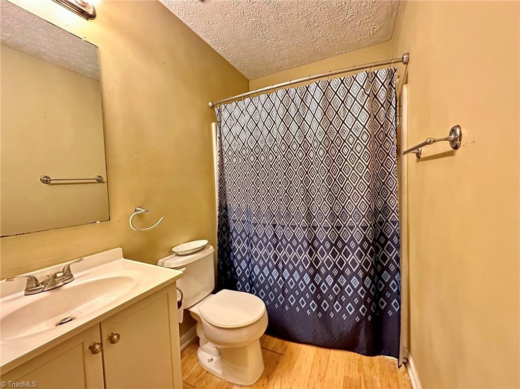 246 Hampton Road, Unit 1B Asheboro, NC 27203 - Photo 11 of 19 Gallery Image 11