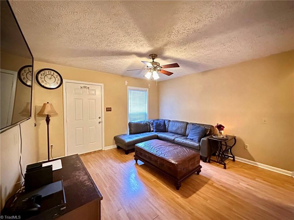 246 Hampton Road, Unit 1B Asheboro, NC 27203 - Photo 4 of 19 Gallery Image 4