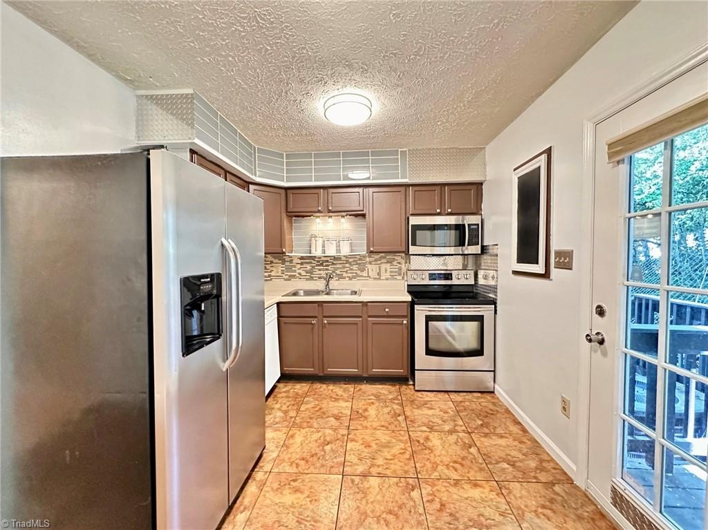 246 Hampton Road, Unit 1B Asheboro, NC 27203 - Photo 8 of 19 Gallery Image 8