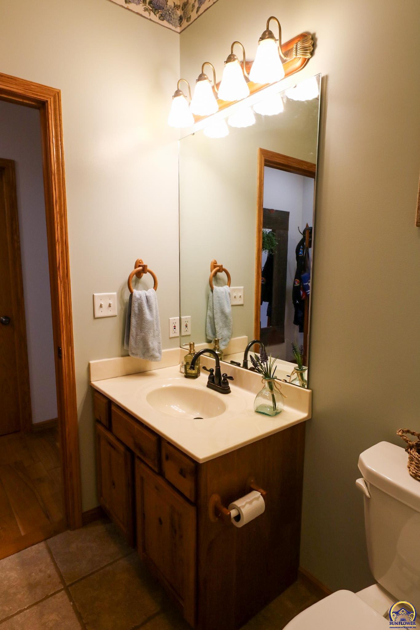 2334 Rd P Emporia, KS 66801 - Photo 29 of 89