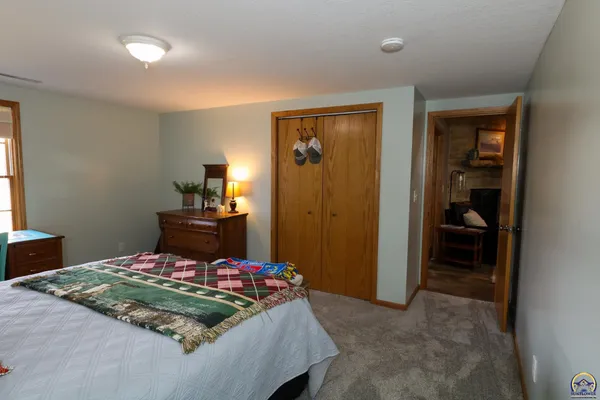 $679,900 | 2334 Rd P, Emporia, KS 66801