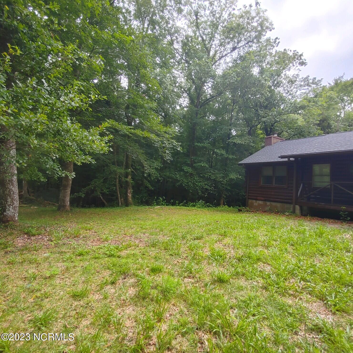 366 Haws Run Road Jacksonville, NC 28540 - Photo 11 of 12 side