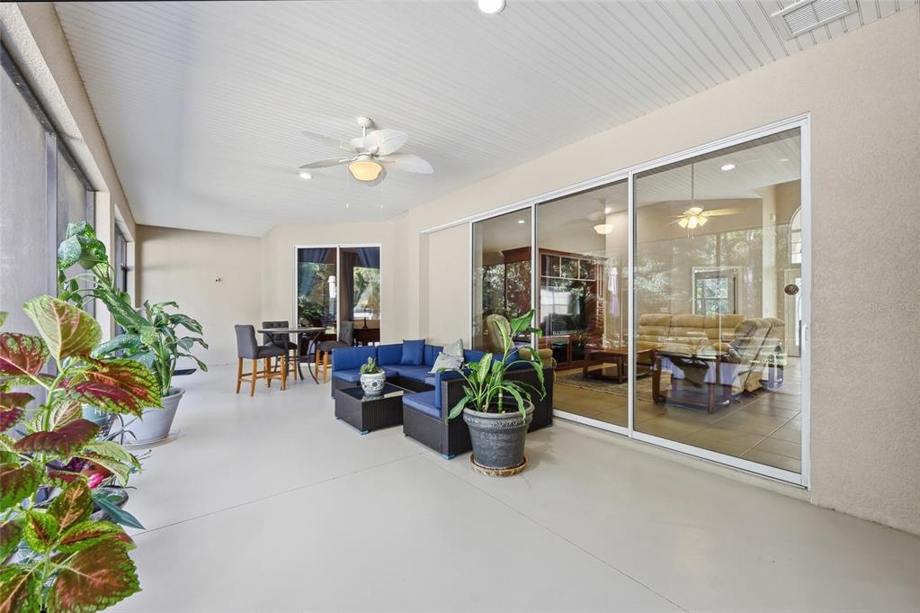 4060 South Kenvera Loop Inverness, FL 34450 - Photo 14 of 50 a lobby with furniture and a potted plant