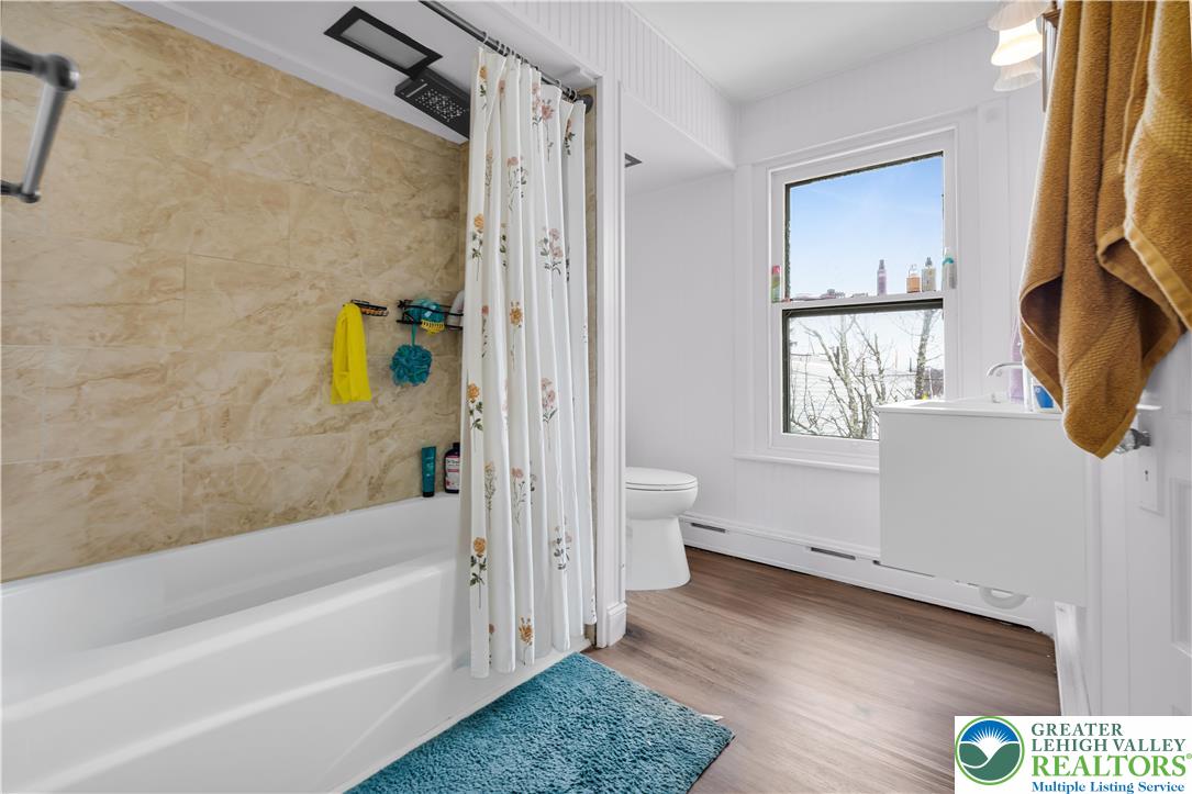 443 North 3rd Street Emmaus, PA 18049 - Photo 12 of 20