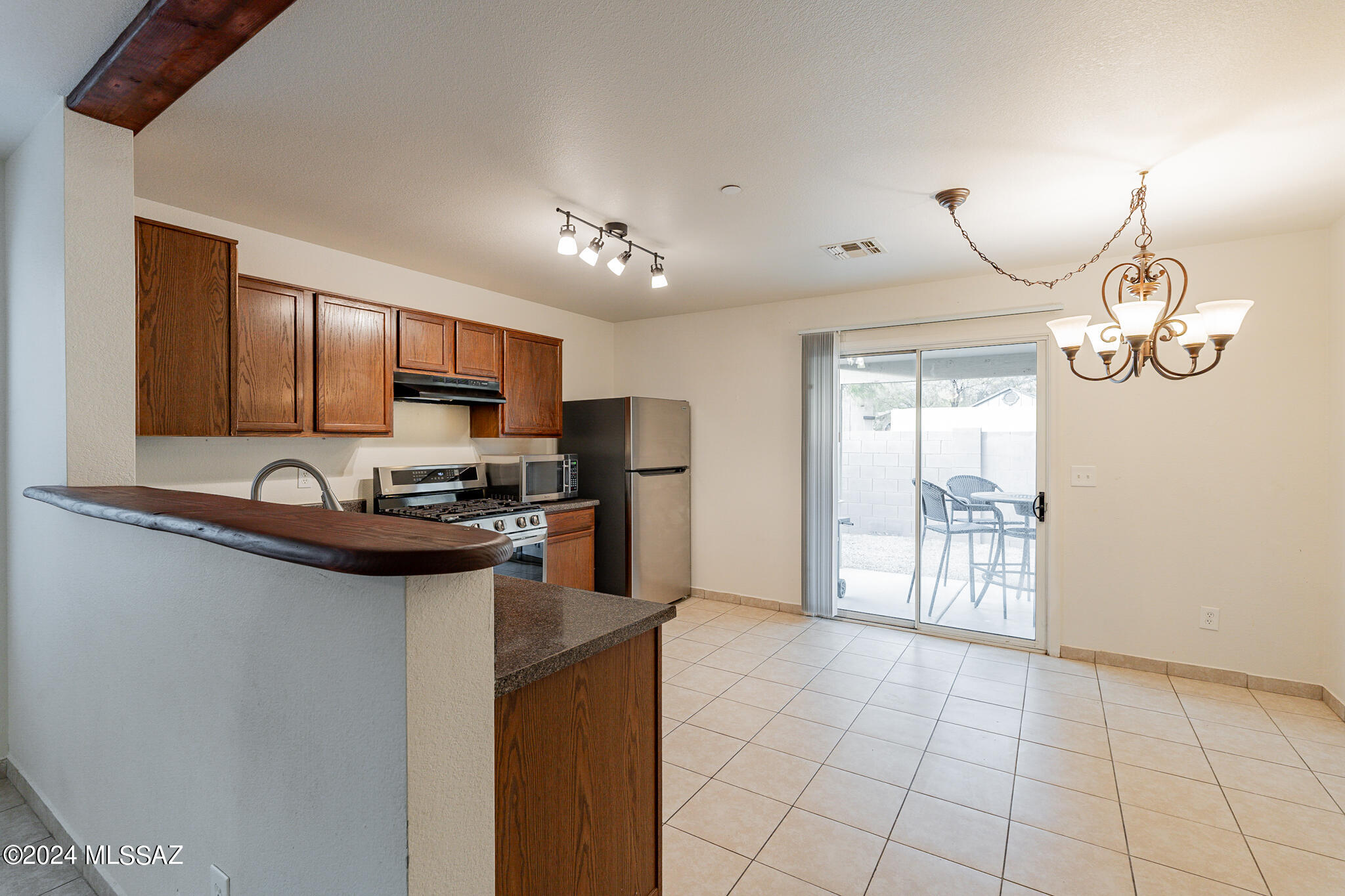 3146 West Treece Way Tucson, AZ 85742 - Photo 11 of 44