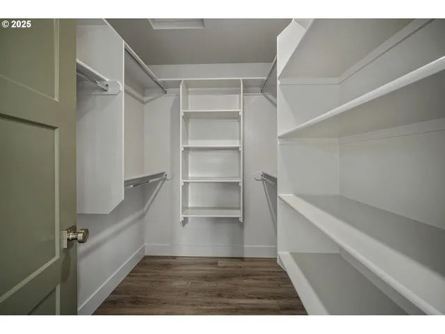 $609,900 | 7532 Lennox Lane Northeast, Keizer, OR 97303