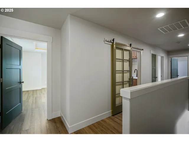 $609,900 | 7532 Lennox Lane Northeast, Keizer, OR 97303