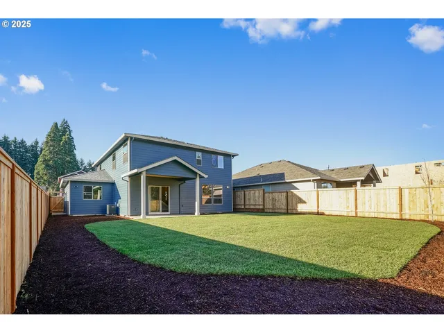 $609,900 | 7532 Lennox Lane Northeast, Keizer, OR 97303
