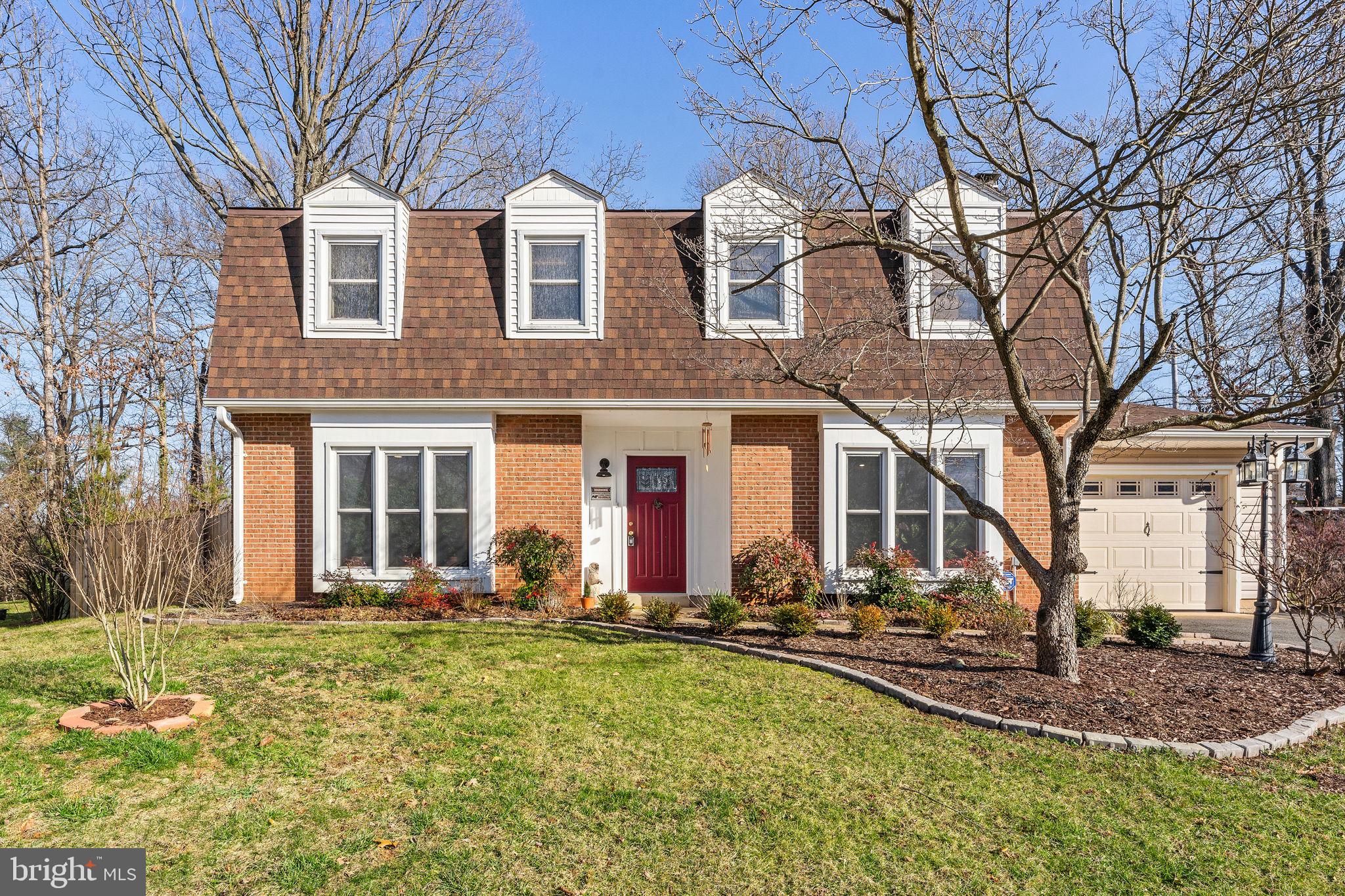 8661 Weir Street Manassas, VA 20110 - Photo 1 of 56