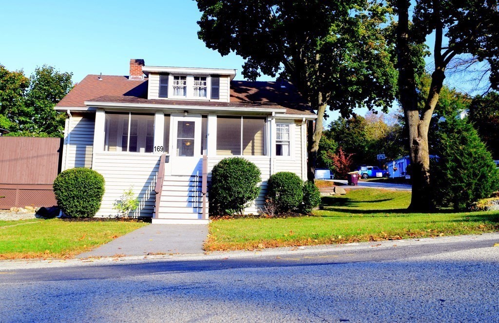 169 Pierce Road Weymouth, MA 02188 - Photo 1 of 32 Gallery Image 1