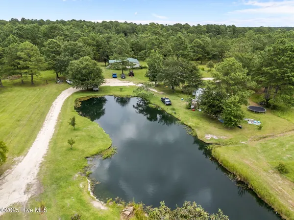 $1,100,000 | 217 Trotters Lane, Currie, NC 28435