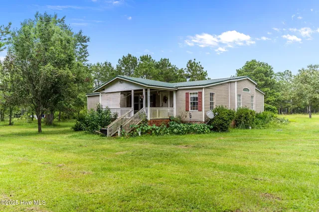 $1,100,000 | 217 Trotters Lane, Currie, NC 28435