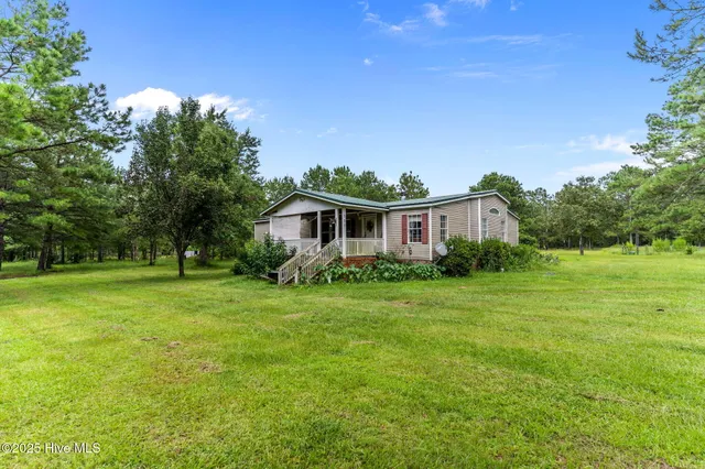 $1,100,000 | 217 Trotters Lane, Currie, NC 28435