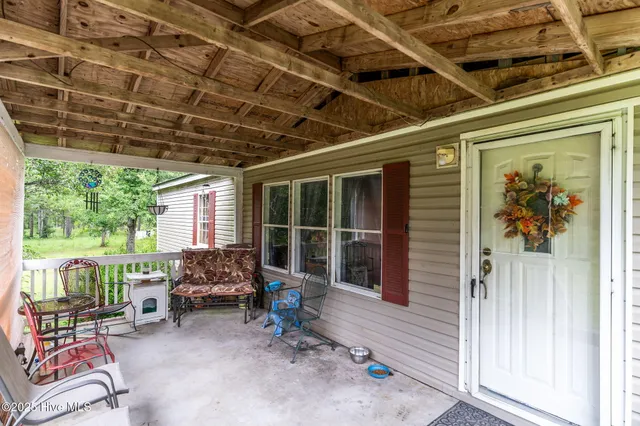 $1,100,000 | 217 Trotters Lane, Currie, NC 28435