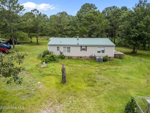 $1,100,000 | 217 Trotters Lane, Currie, NC 28435