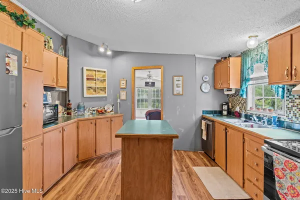 $1,100,000 | 217 Trotters Lane, Currie, NC 28435
