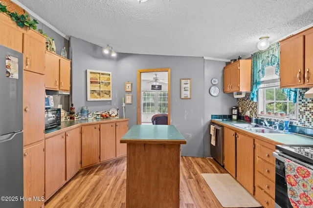 $1,100,000 | 217 Trotters Lane, Currie, NC 28435