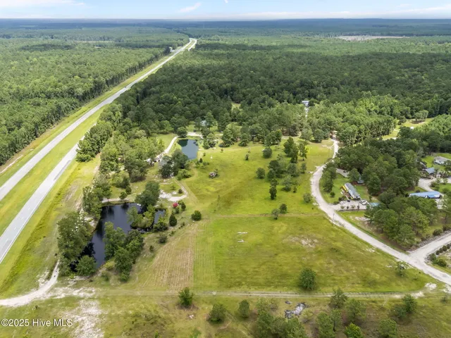 $1,100,000 | 217 Trotters Lane, Currie, NC 28435