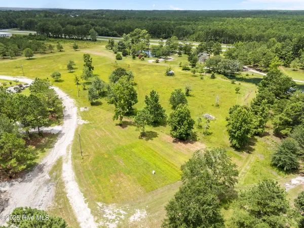 $1,100,000 | 217 Trotters Lane, Currie, NC 28435