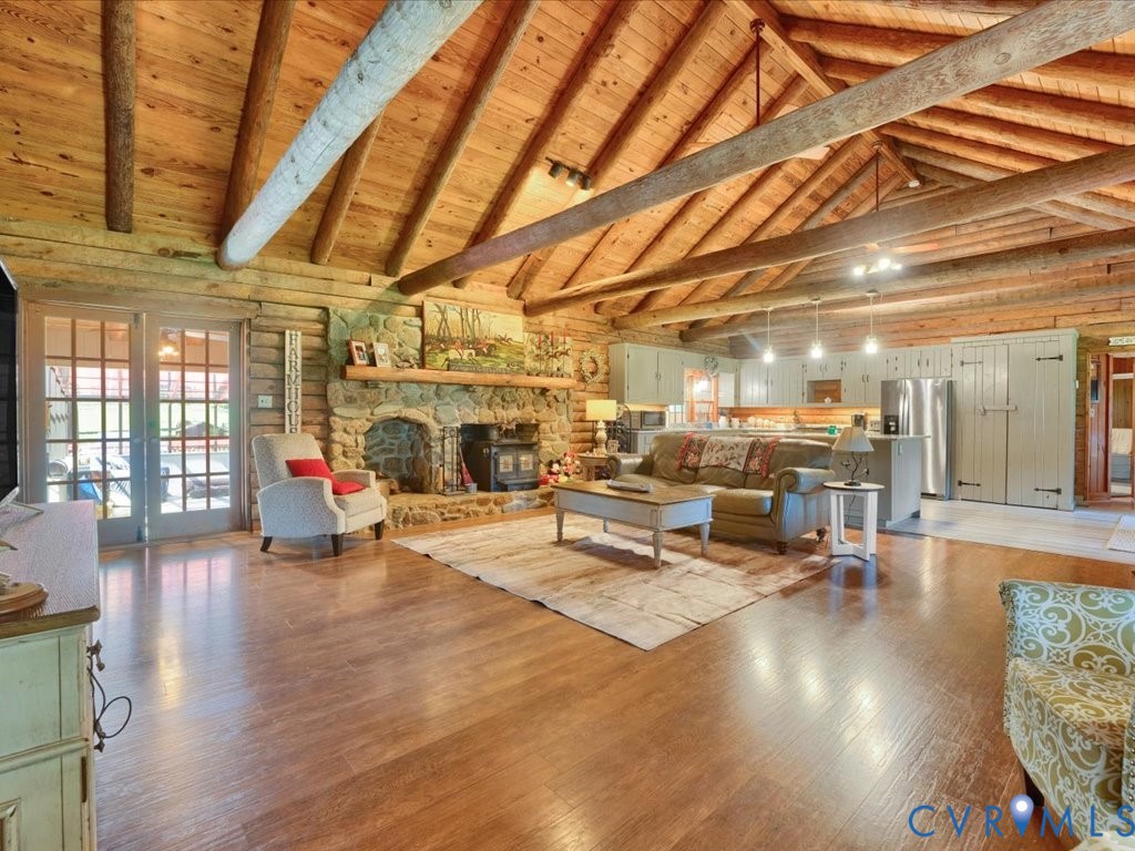 12309 Pinhook Road Rockville, VA 23146 - Photo 20 of 50 Grand great room with soaring log-beam cathedral c