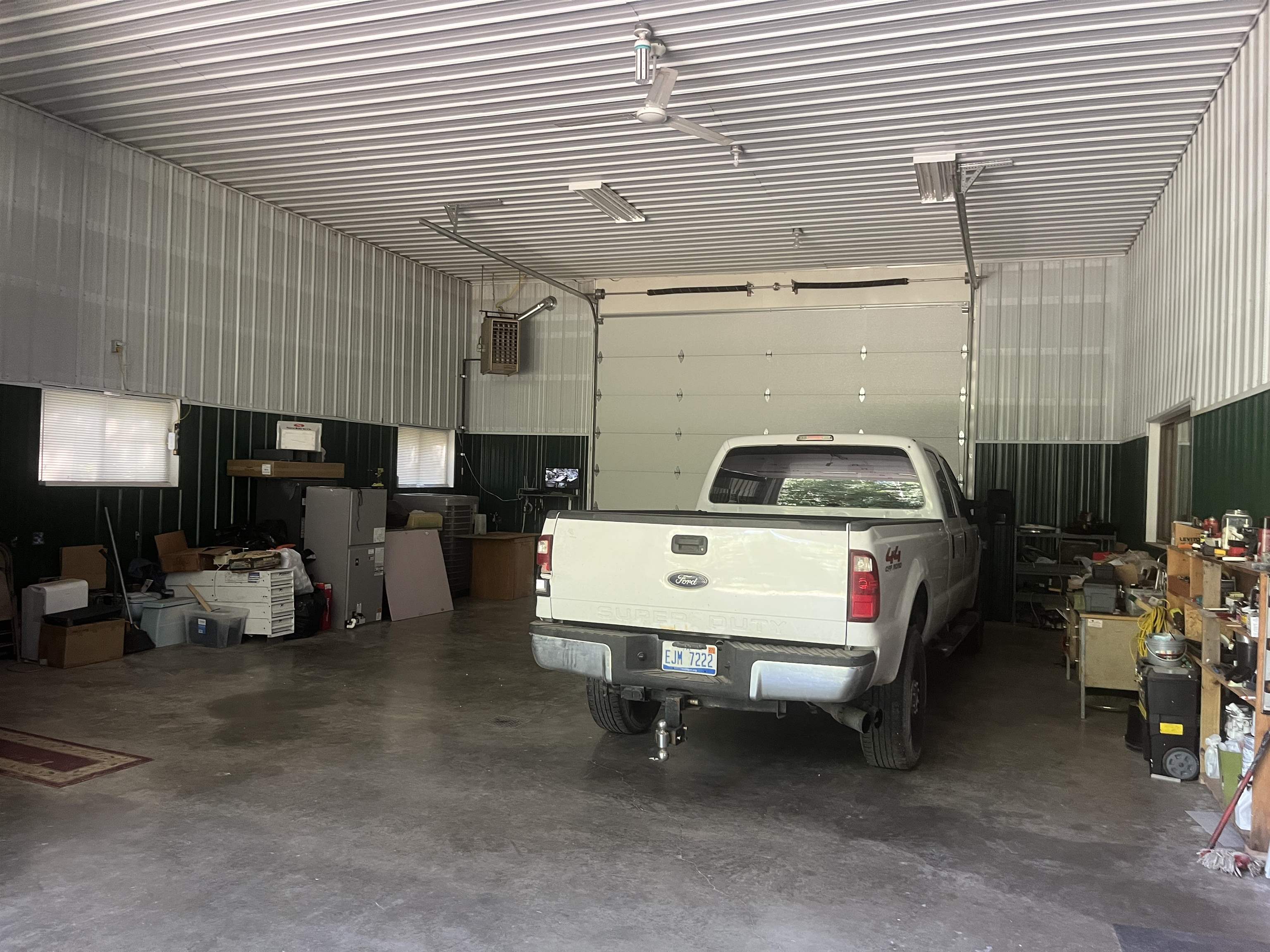 5200 South Huron Road Standish, MI 48658 - Photo 21 of 34 1949026-55650ac4-2dad-4e86-902c-ce5cbb8b8edd.JPG