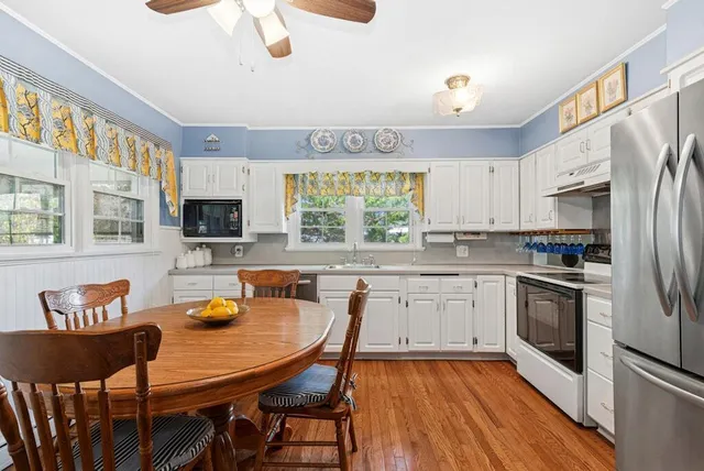 $320,000 | 186 Hubbell Avenue, Waterbury, CT 06708