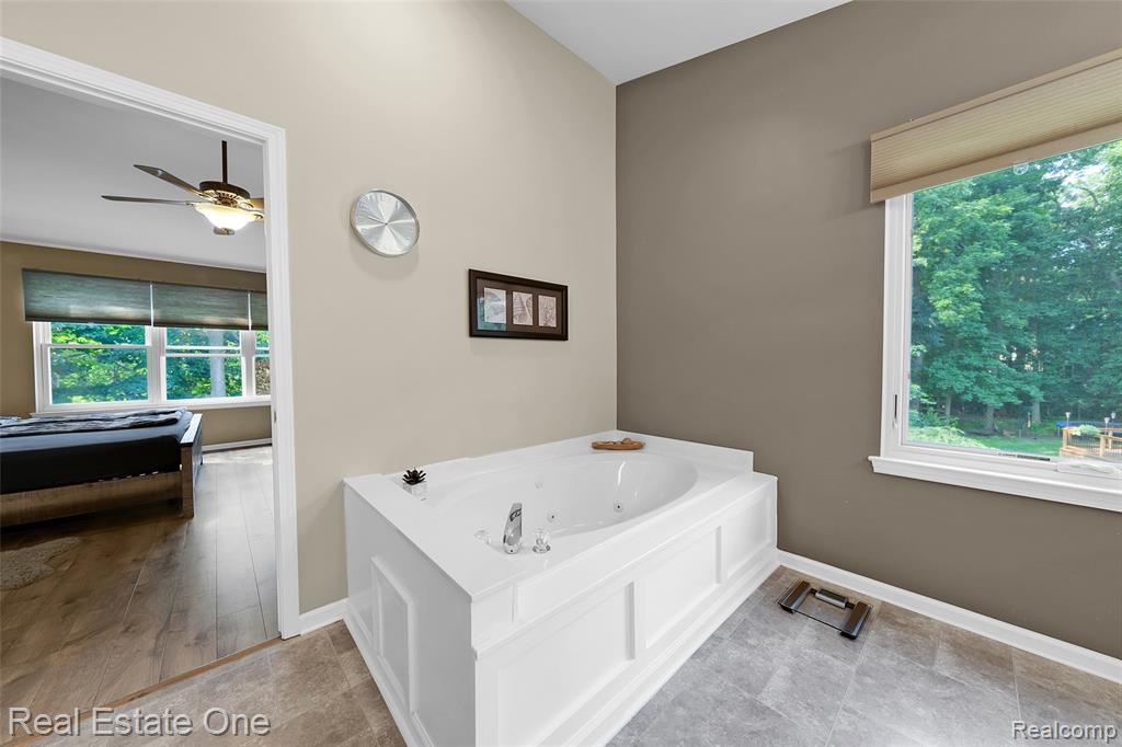 1271 Arms Court Rochester Hills, MI 48307 - Photo 25 of 71