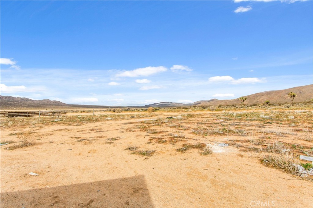26525 Papago Road Apple Valley, CA 92307 - Photo 24 of 40