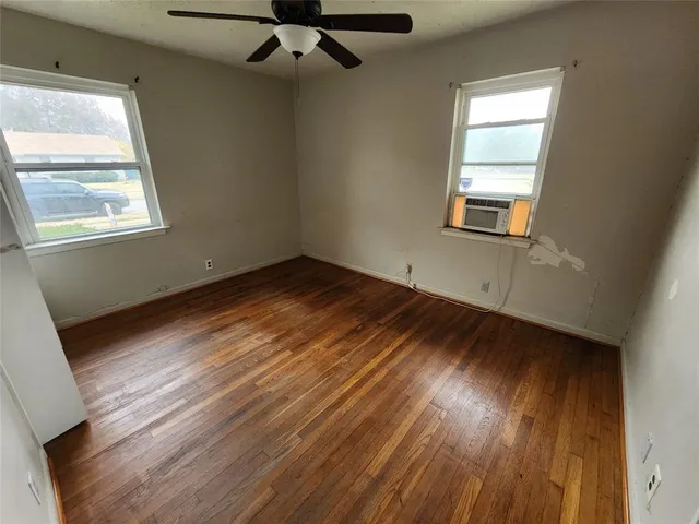 $2,000 | 843 Harbor Drive, Lewisville, TX 75057