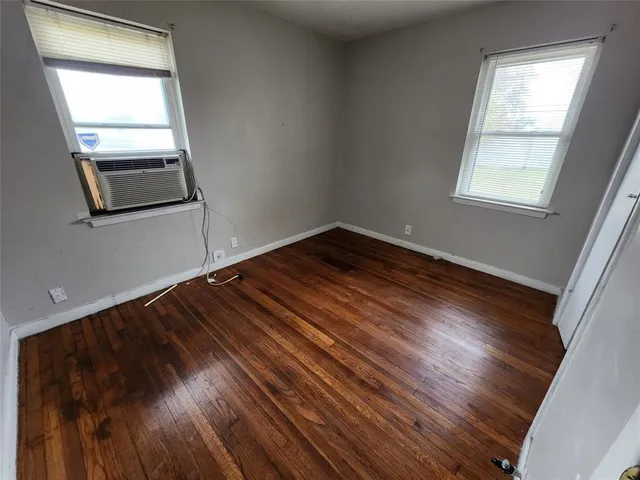 $2,000 | 843 Harbor Drive, Lewisville, TX 75057