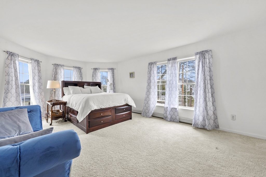 25 Black Point Road Webster, MA 01570 - Photo 16 of 32 Gallery Image 16