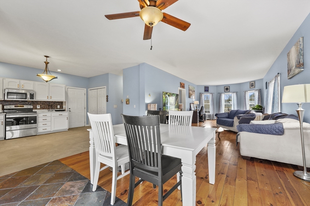 25 Black Point Road Webster, MA 01570 - Photo 9 of 32 Gallery Image 9