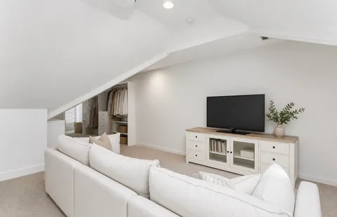 $1,349,900 | 916 Montrose Avenue, Unit A, Nashville, TN 37204