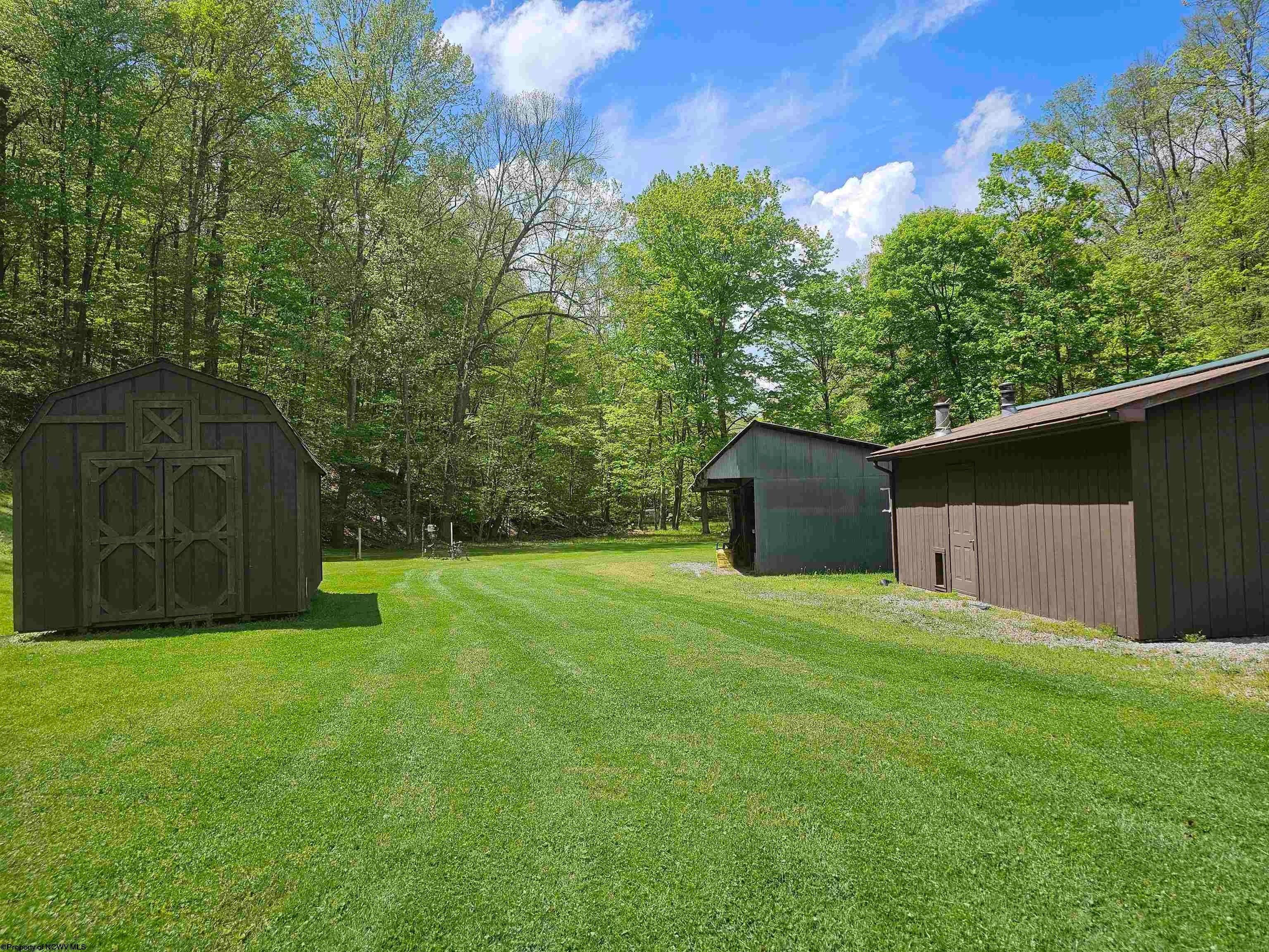 1368 Redlick Run Road New Milton, WV 26411 - Photo 4 of 33 Gallery Image 4