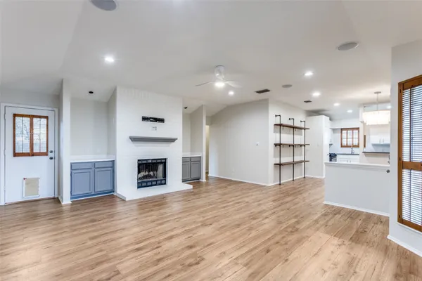 $2,650 | 900 Angleton Cove, Austin, TX 78748