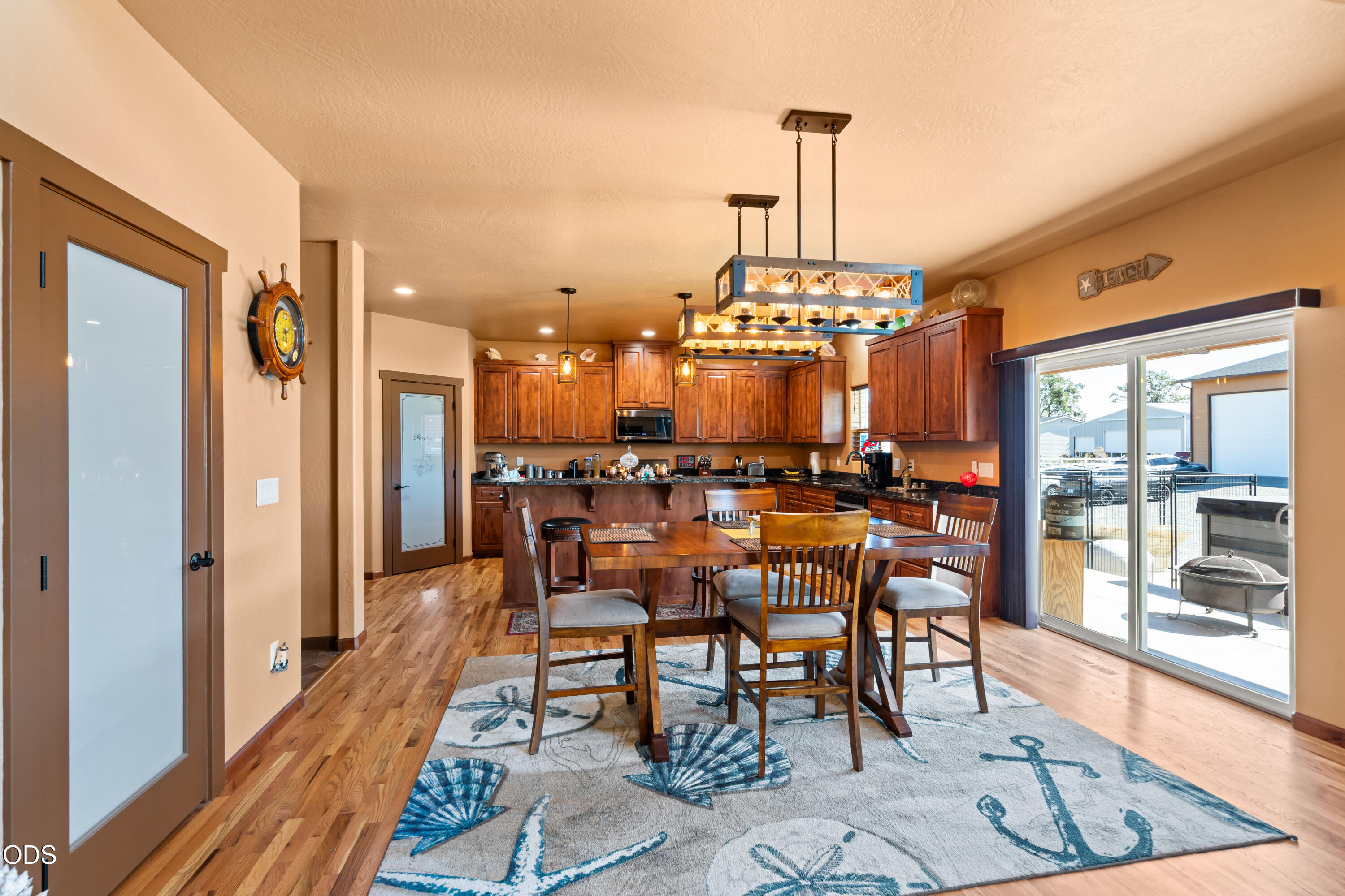 1213 Casino Road Medford, OR 97501 - Photo 43 of 77
