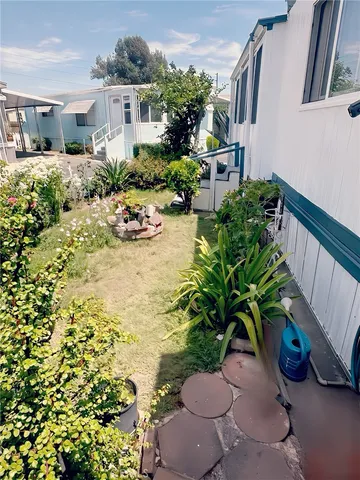 a view of a entryway front of house